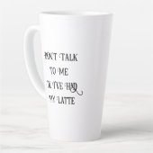 ウザいチワワ | 面白い犬 カフェラテマグ (左アングル)