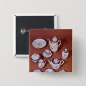 ウスターのモノグラムのな茶サービスの一部分 缶バッジ (正面&裏面)