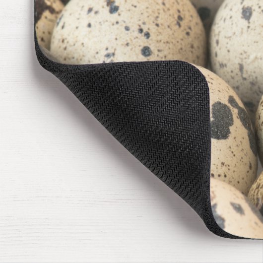 ウズラの卵 マウスパッド (コーナー)