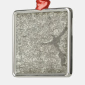 ウゼル メタルオーナメント (左)