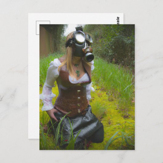 ウッズはがきのガスマスクに住む女性 ポストカード (正面/裏面)