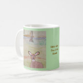 ウッズグリーンの白い尾の淡い色の鹿 コーヒーマグカップ (正面左)