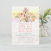 ウッドカラフルランドアニマルズキャンピングガールベビーシャワー 招待状 (スタンド正面)