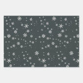 ウッドグレイ素朴レッドスノーフレークスクリスマスホリデー ラッピングペーパーシート (正面2)