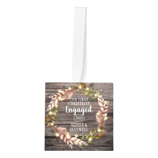 ウッドシ素朴ー私たちの初めてのクリスマス婚約した3写真 キューブオーナメント (正面)