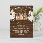 ウッドストック素朴ザバーカップルのシャワー 招待状 (スタンド正面)