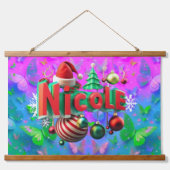 ウッドトップウォールタペストリーは鮮やかな色を特徴 吊り下げ型タペストリー (正面)