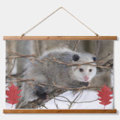 ウッドトップウォールタペストリーオポッサム自然 吊り下げ型タペストリー (正面)