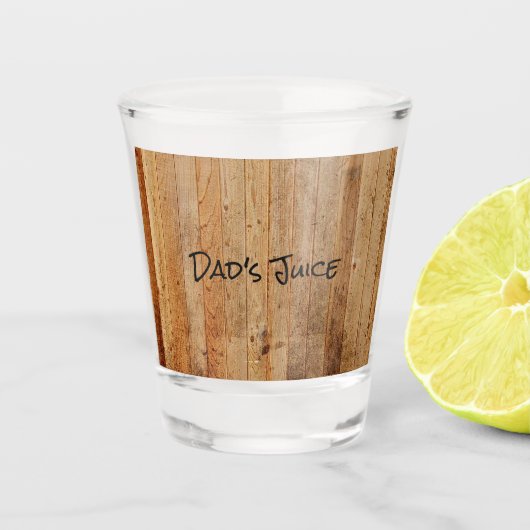 ウッドパーソナライズされた素朴カントリーブラウンブラックパパ ショットグラス (正面)