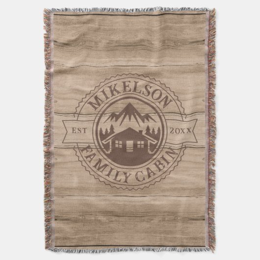 ウッドパーソナライズされた素朴ファミリーキャビン スローブランケット (正面縦)