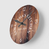 ウッドパーソナライズされた素朴ファームハウスキッチンラウンド ラウンド壁時計 (傾斜)