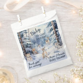 ウッドランドのベビーアニマルズウィンターボーイベビーシャワー フェイバーバッグ (クリップ留めされた状態)