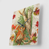 ウッドランドの紅葉の間のフクロウ スクエア壁時計 (傾斜)