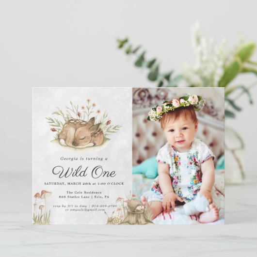 ウッドランドシカ |フォレストの誕生日パーティーの招待 (スタンド正面)