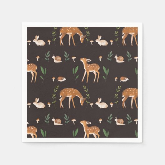 ウッドランドダーク子鹿うさぎのカタツムリ紙プレート スタンダードカクテルナプキン (正面)
