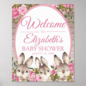 ウッドランドバニーピンクの女の子の赤ちゃんシャワーへようこそ ポスター (正面)