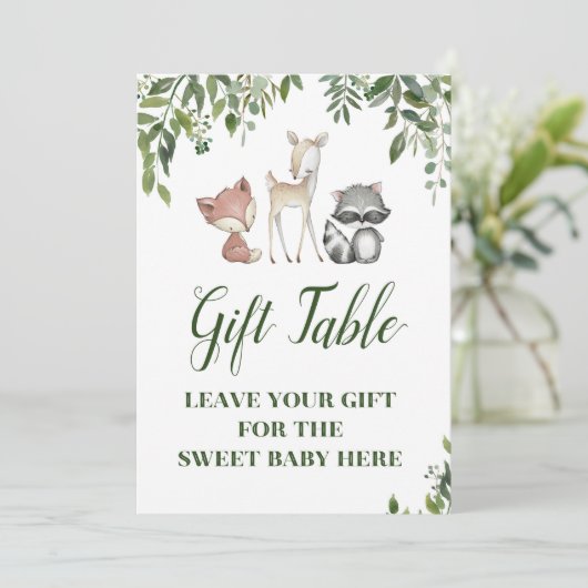 ウッドランドパーティーサイン – ギフトテーブルのサイン5x7 招待状 (スタンド正面)