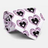 ウッドランドピンク/パープルカモフラージュ – キスをするカップル ネクタイ (ロール)