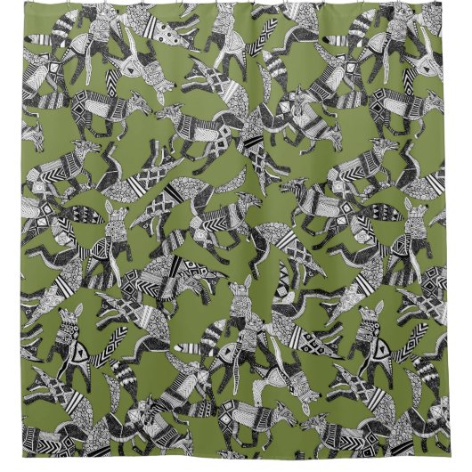 ウッドランドフォックスパーティーグリーン シャワーカーテン (正面)