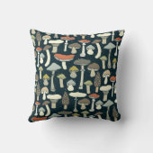 ウッドランドマッシュルームのパタ素朴ーン クッション (裏面)