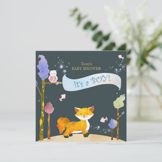 ウッドランド動物男の赤ちゃん赤ちゃんシャワー 招待状 (スタンド正面)