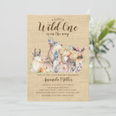 ウッドランド素朴フレンズ野生の1つの赤ちゃんシャワー 招待状 (スタンド正面)