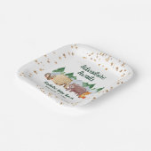 ウッドランド・アニマルズ・アドベンチャーが赤ちゃんのシャワーを待つ ペーパープレート (傾斜あり)