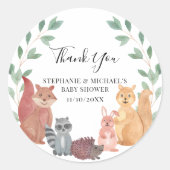 ウッドランド・アニマルズ・カップルの赤ちゃんシャワー ラウンドシール (正面)
