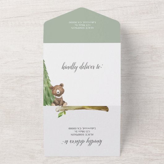 ウッドランド・フォレスト・アニマルズ赤ん坊がシャワーを浴びる オールインワン招待状 (外側)