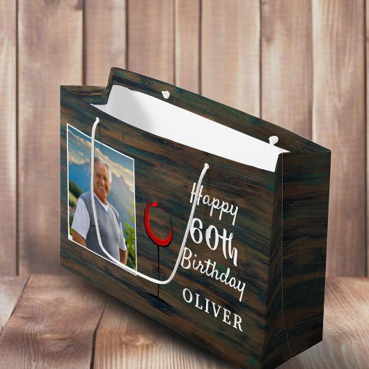 ウッドレッド素朴ワイングラス60th誕生日写真 ラージペーパーバッグ