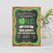 ウッド素朴グリーンアップル1st最初の誕生日パーティー 招待状 (スタンド正面)