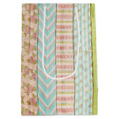 ウッド素朴シャビーコテージフローラピンクティーパーティー ミディアムペーパーバッグ (裏面)