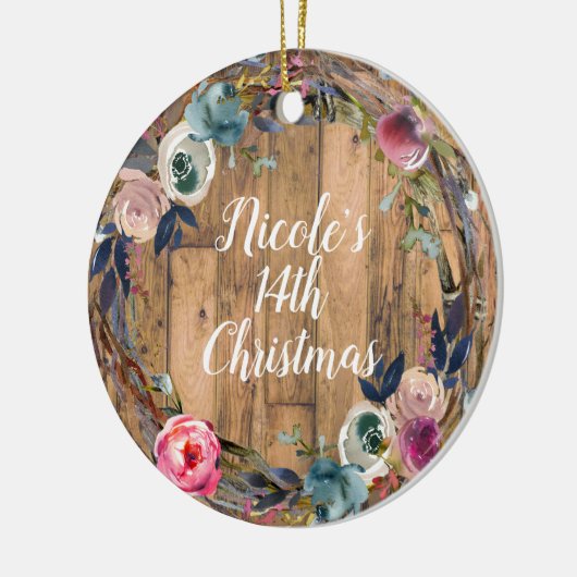 ウッド素朴スティックフローラリースパーソナライズされた セラミックオーナメント (左)