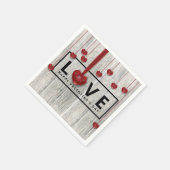 ウッド素朴バレンタインデーLOVEモダン赤いハート スタンダードカクテルナプキン (角)