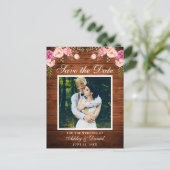 ウッド素朴ピンクフローラ日付写真を保存 案内ポストカード (スタンド正面)