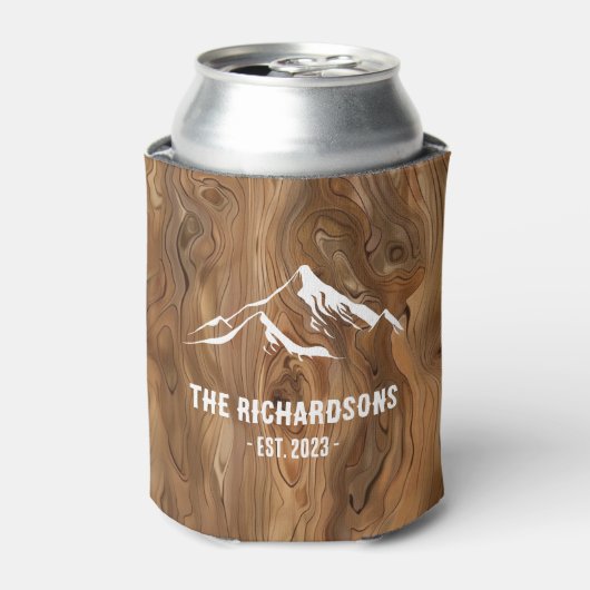 ウッド素朴マウンテンズパーソナライズされたファミリーレイクスキー 缶クーラー (缶正面)