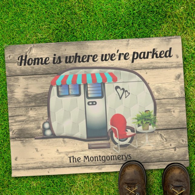 ウッド素朴ヴィンテージキャンパーレッドチェアキュートカスタムD ドアマット (クリエイターアップロード済み)