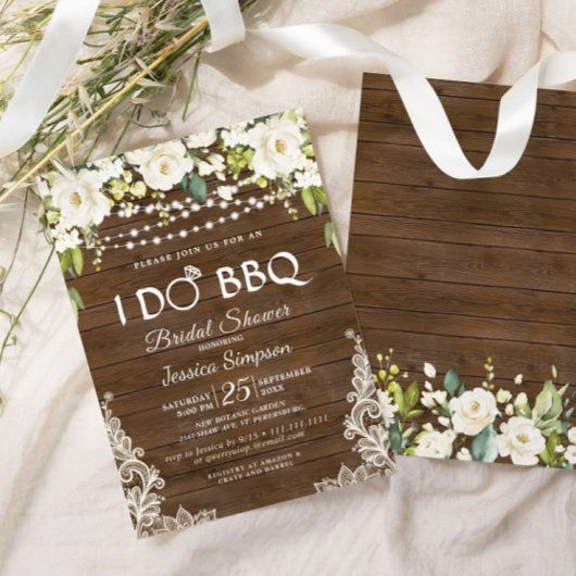 ウッド & ホワイト ローズ フラワーの「I Do BBQ」 ブライダルシャワー 招待状