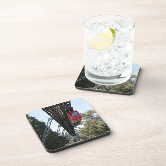 ウッパータルフロートトレイン/ウッパタラーシュヴェバーン コースター (右側)