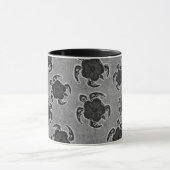 ウハネホヌハイビスカスろうけつ染めハワイアンカメ マグカップ (中央)