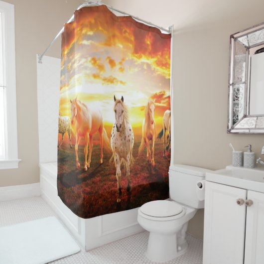 ウマズアットサンセット装飾用クッション シャワーカーテン (インサイチュ)