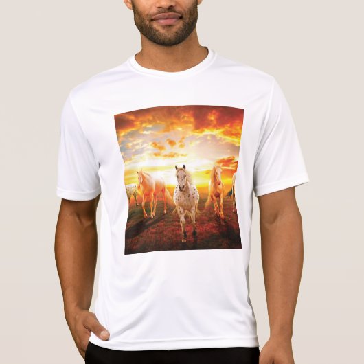 ウマズアットサンセット装飾用クッション Tシャツ (正面)