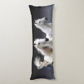 ウマランニングーズ装飾用クッション ボディピロー (裏面 (縦))