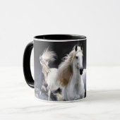 ウマランニングーズ装飾用クッション マグカップ (正面左)