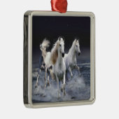 ウマランニングーズ装飾用クッション メタルオーナメント (右)