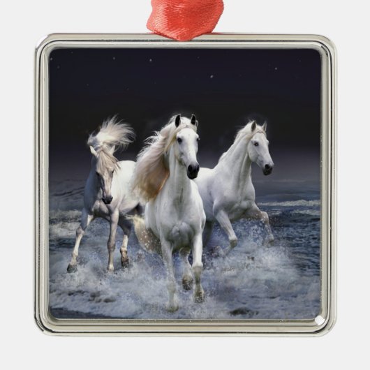 ウマランニングーズ装飾用クッション メタルオーナメント (正面)