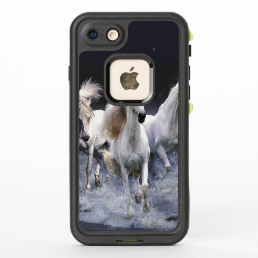 ウマランニングーズ装飾用クッション LifeProof iPhoneケース (裏面)