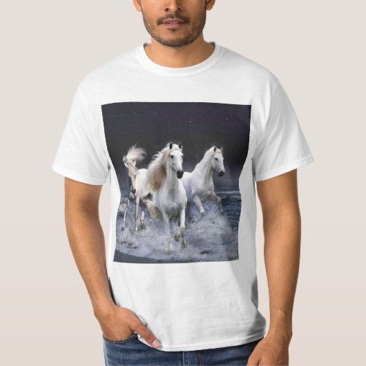 ウマランニングーズ装飾用クッション Tシャツ (正面)
