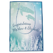 ウミガメが海の下で赤ちゃんシャワー ミディアムペーパーバッグ (正面)