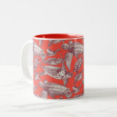 ウミガメが赤く染まる ツートーンマグカップ (正面左)